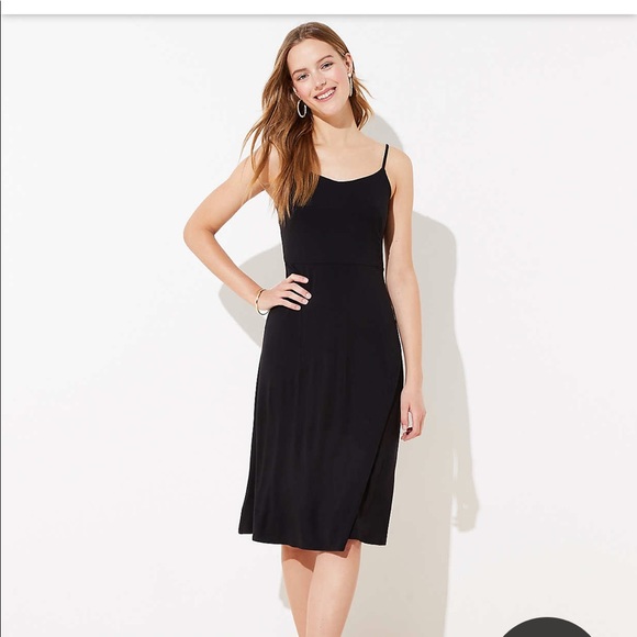 Smocked back straps midi dress - Picture 4 of 4